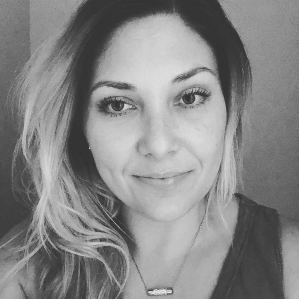 Meet your Posher, Monica